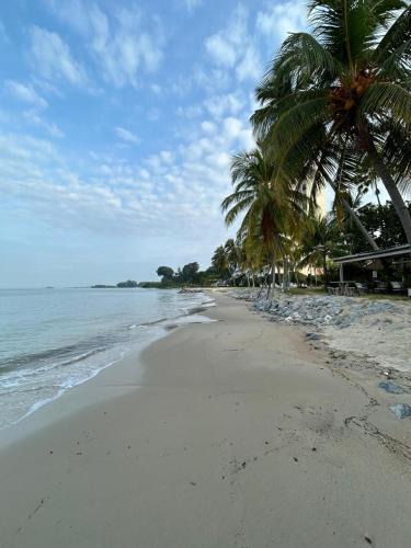 Si Rusa Apartment | Regency Tanjung Tuan Beach Resort Port Dickson