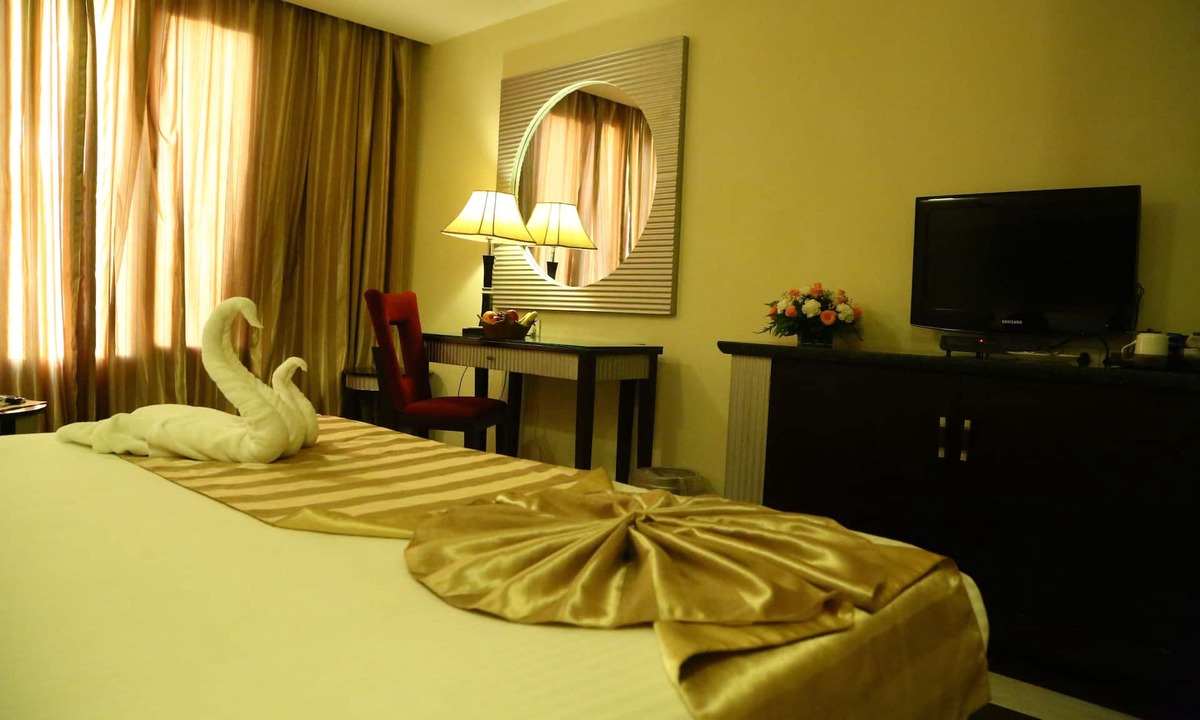 Royapettah Hotel | Regenta Central Deccan