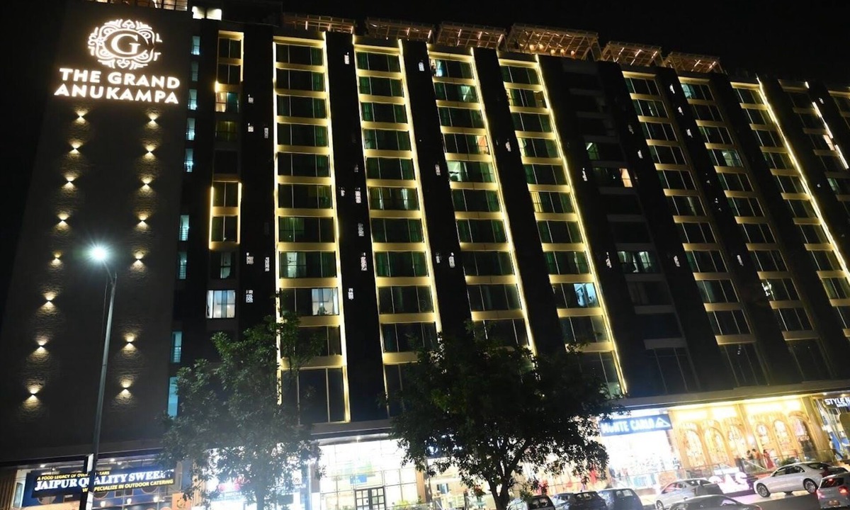 Shyam Nagar Hotel | Richi Rich Studio Apartment