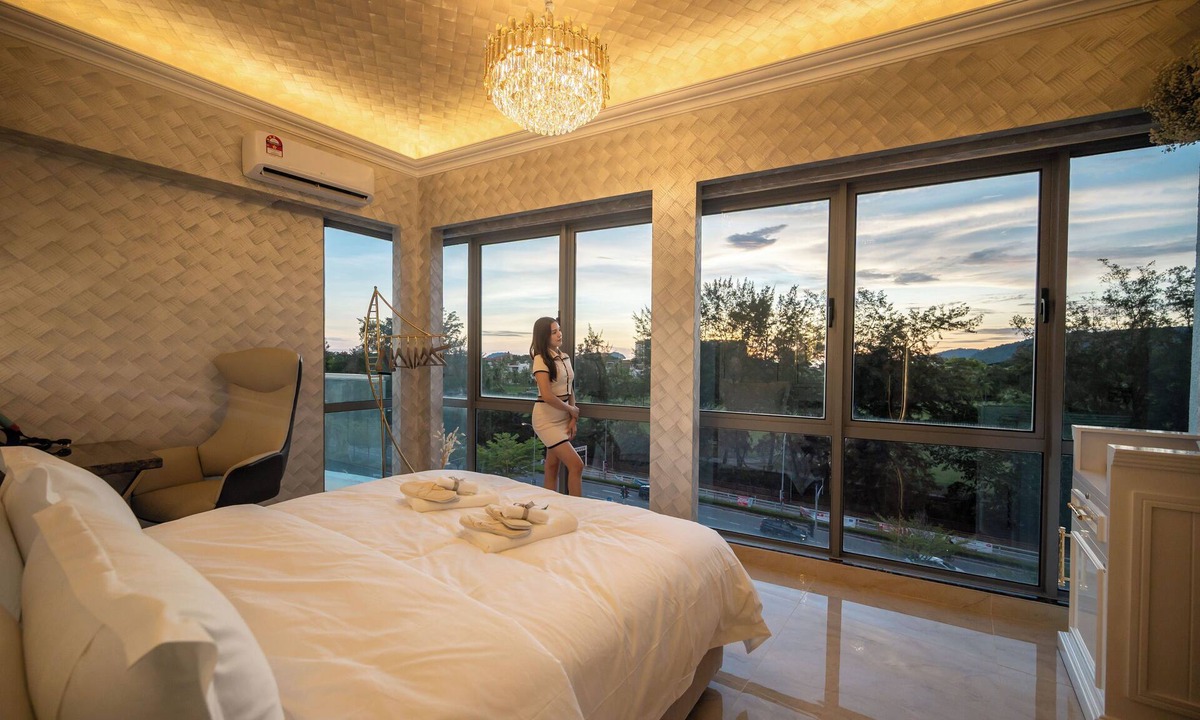 Downtown Kota Kinabalu Hotel | Ritz Residence @ Imago Mall Loft B