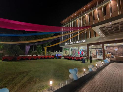 Vidisha Hotel | RIVERSIDE MEADOWS