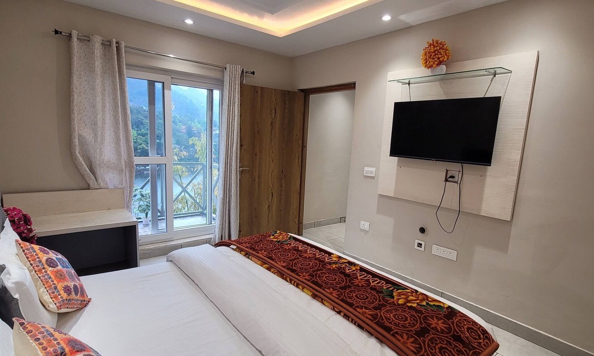 Bhimtal Apartment | RnR Premium Stay
