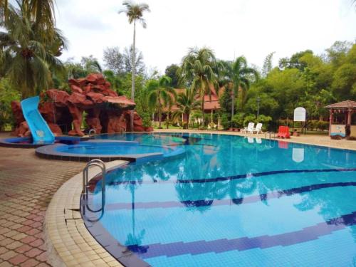 Kuala Rompin Resort | Rompin Beach Resorts
