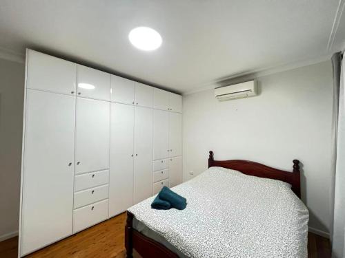 Epping House | Room 93