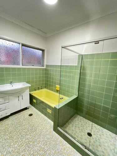 Epping House | Room 95