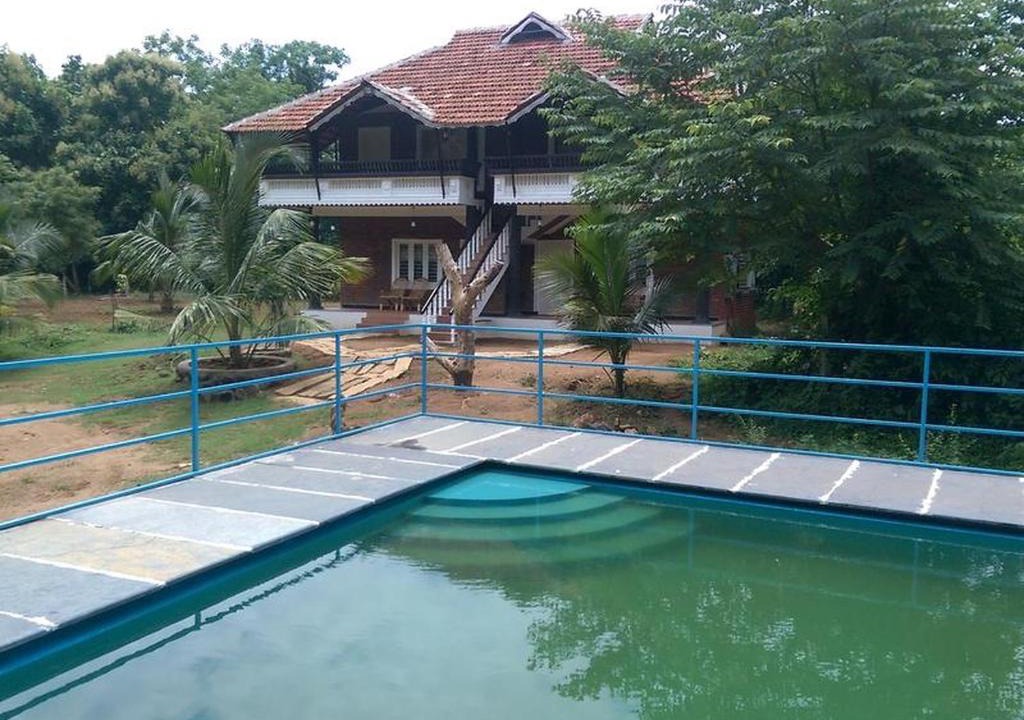 Chittur House | Room in Farmhouse - Mango Village Farm House