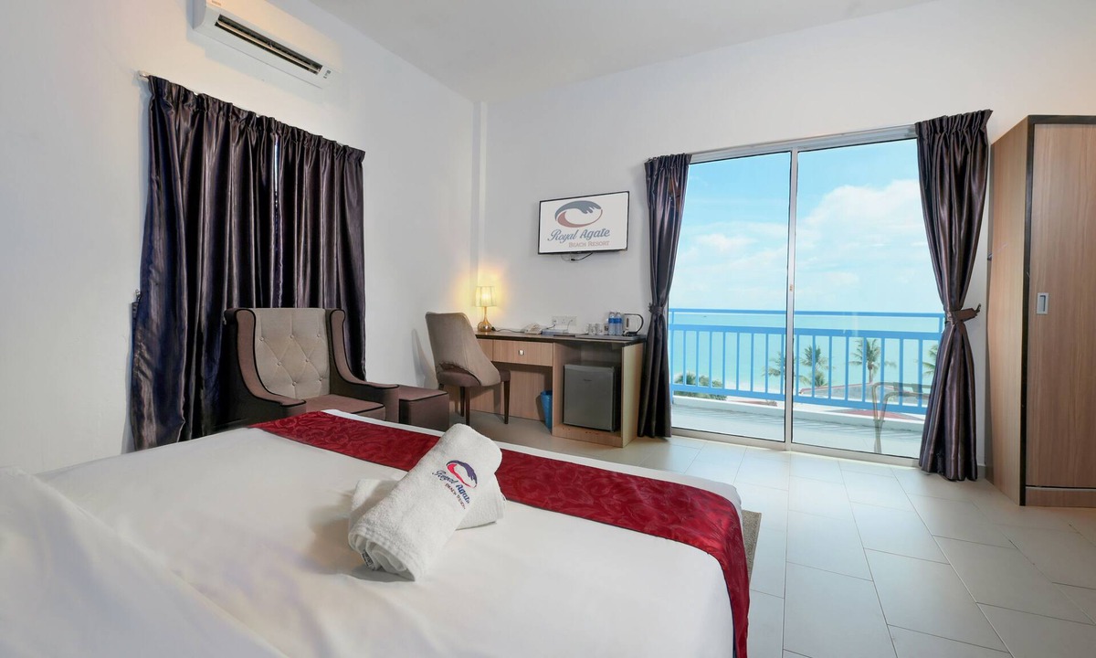 Lubok Buaya Hotel | Royal Agate Beach Resort
