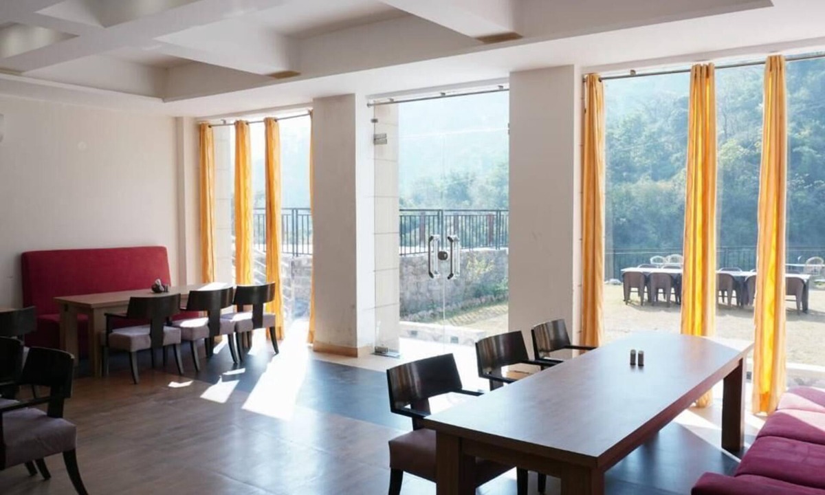 Kumarhatti Hotel | Royal Suites by Park Tree Chakki Mor