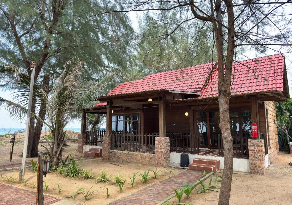 Kampung Ru Muda Ski Chalet | Rumah Seruni@Zaki's Residence