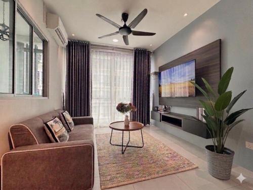 Pusat Komersil Lee Ling Apartment | S16-03 Metrocity Square Condominium - 3R2B - 8 Pax