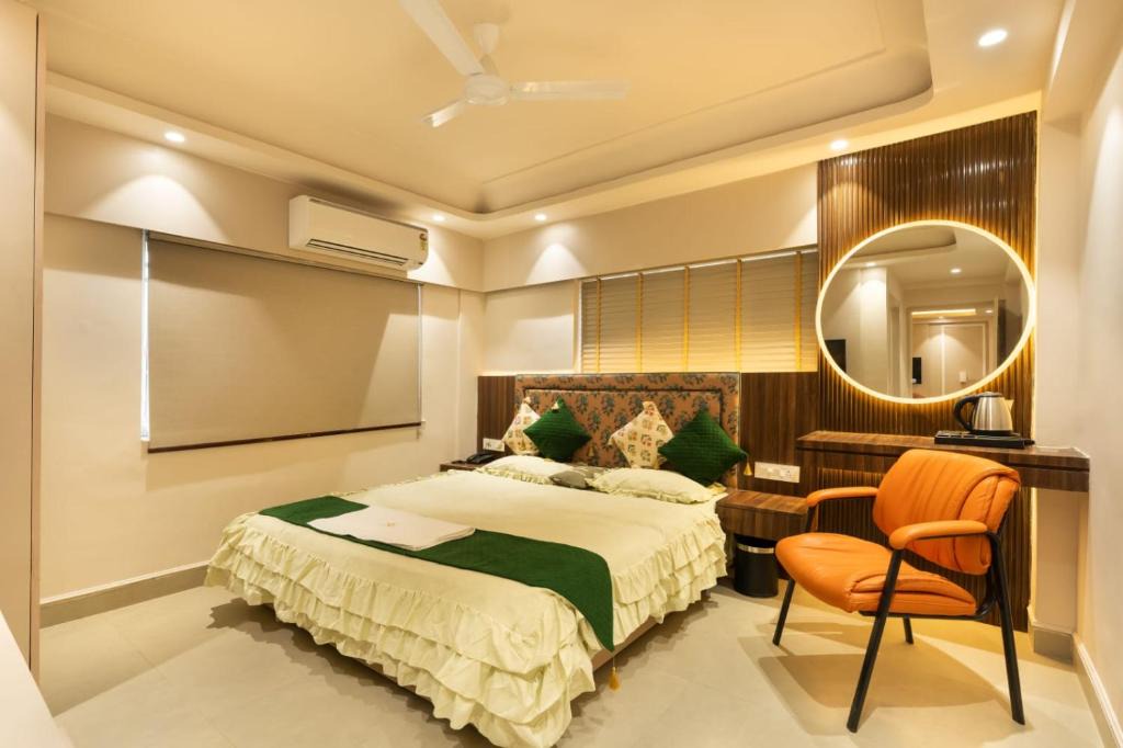 Kolkata House | Saffron