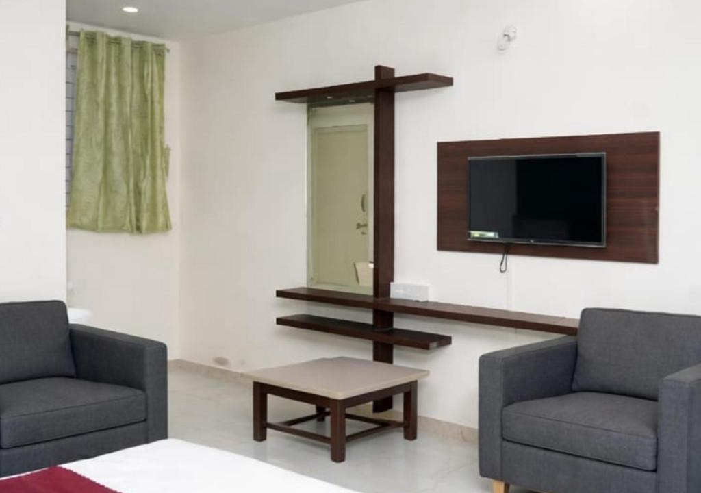 Devanahalli Hotel | Sai Grands Stay In