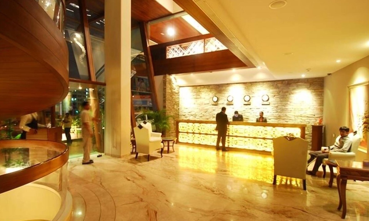 Andheri East Hotel | Sai Palace Hotel