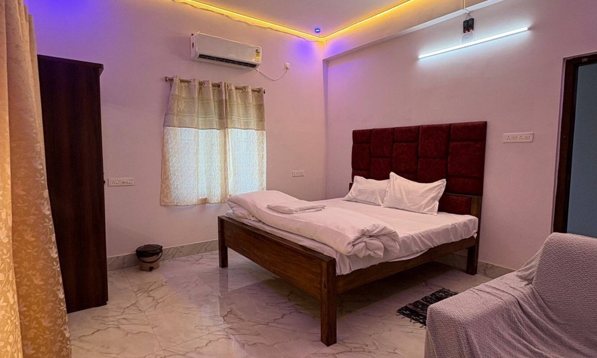Bhubaneshwar House | Sam Premium