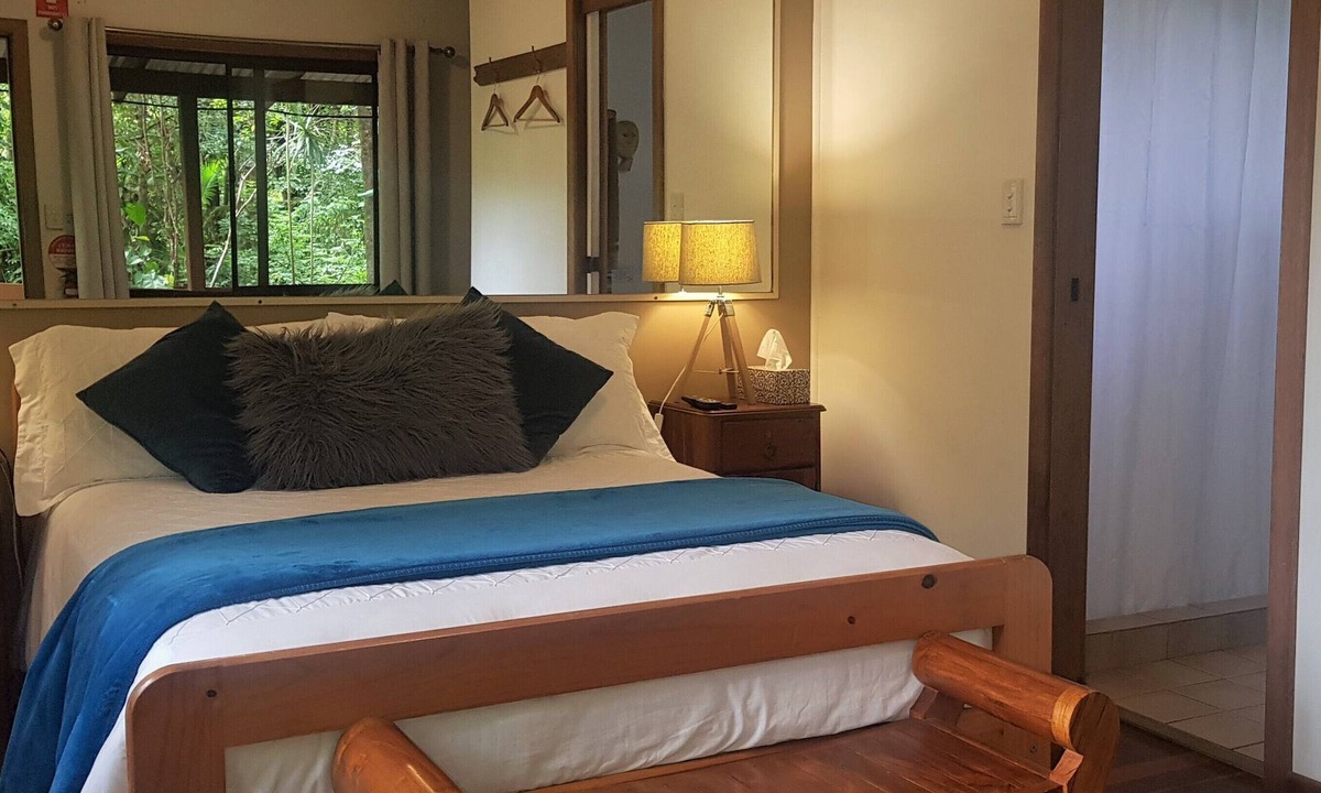 Anna Bay Hostel | Samurai Beach Bungalows