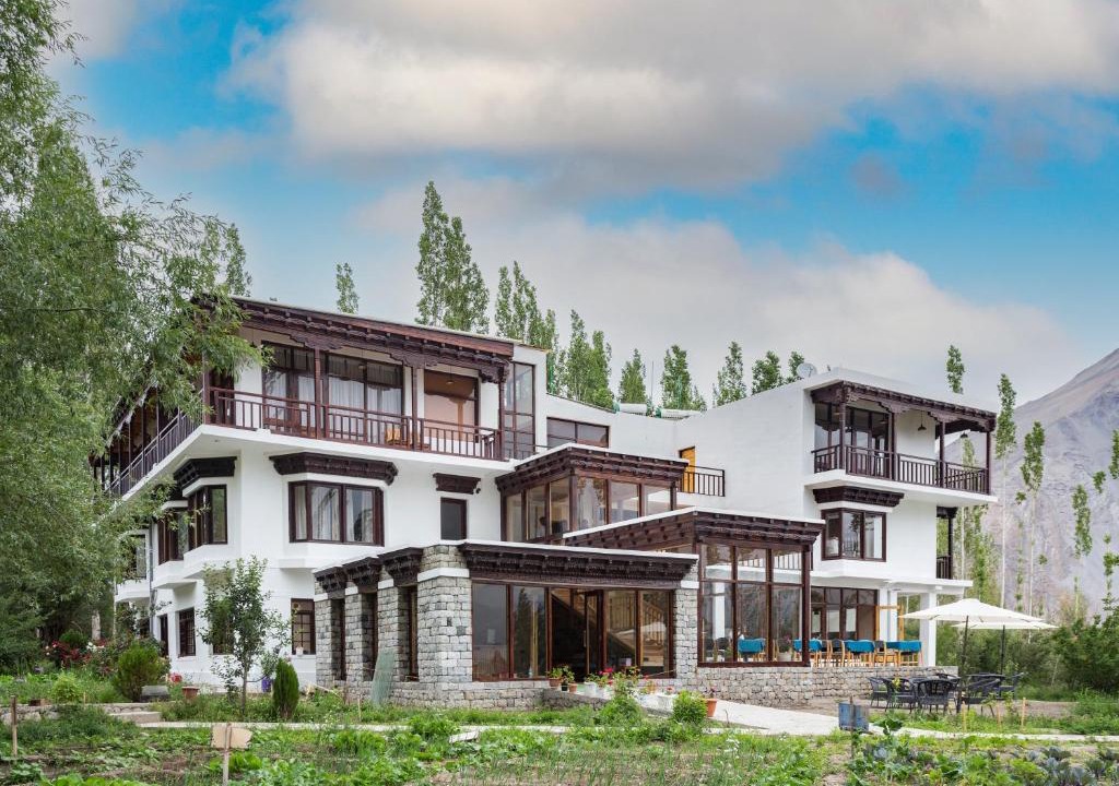 Hunder Hotel | Sand Dunes Retreat