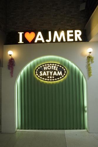 Ajmer Hotel | Satyam 2 Min. Walking Distance from Dargah