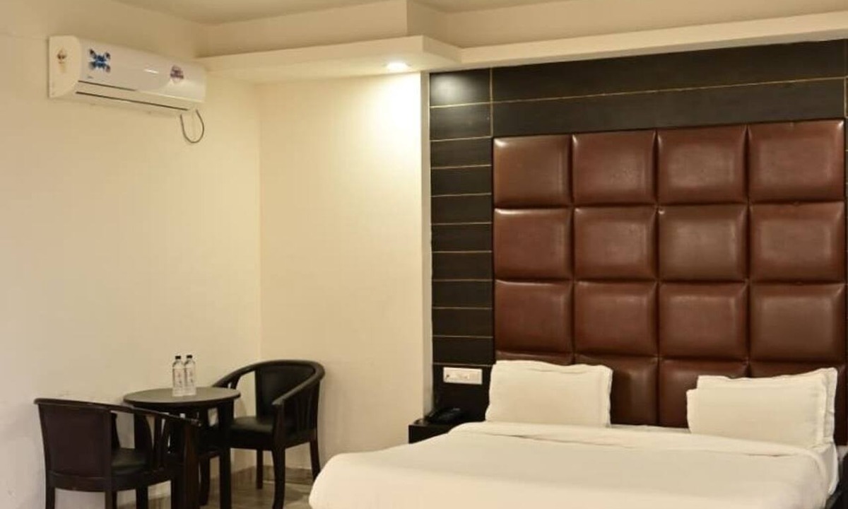 Juliasar Hotel | SBM Guest House