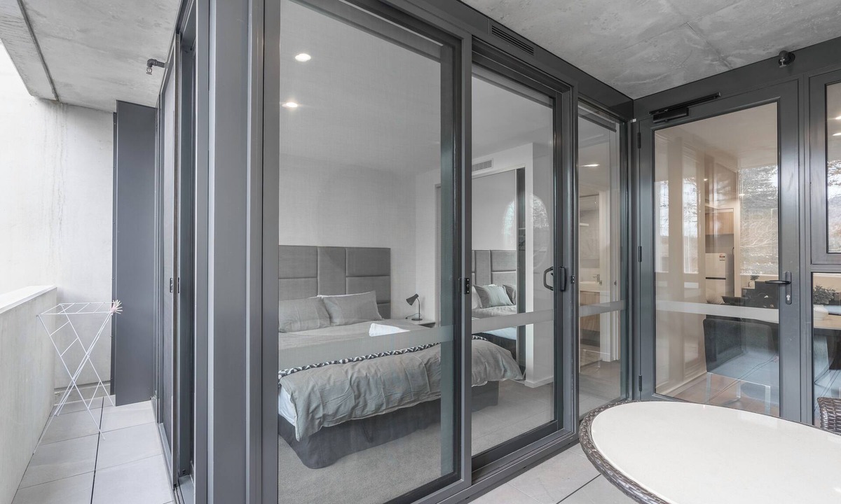 Braddon Apartment | Serain Residences Canberra Centre
