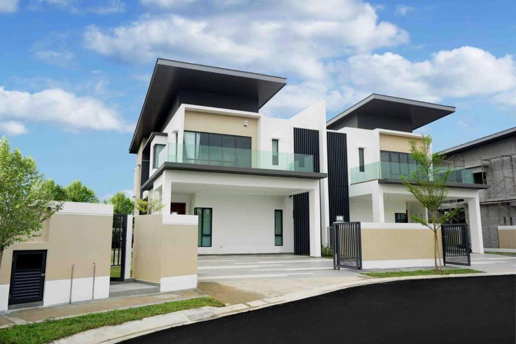 Kampung Tekir House | Seremban Vacation home No1, Jalan Dellinia1, Taman Dellinia, 70200, Seremban, Negri Sembilan