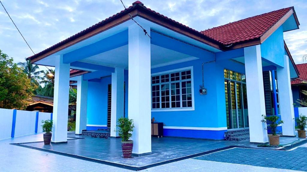 Gual Periok House | Seri Idaman Guest House (Pasir Mas)