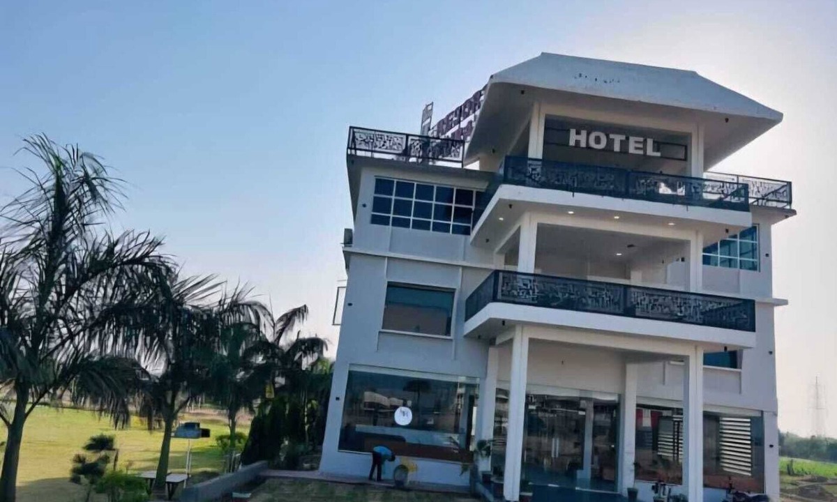Harda Resort | Shaahi Resort