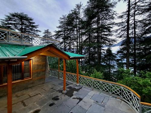 Naggar Apartment | Shantiloka - Private 1BHK Homestay