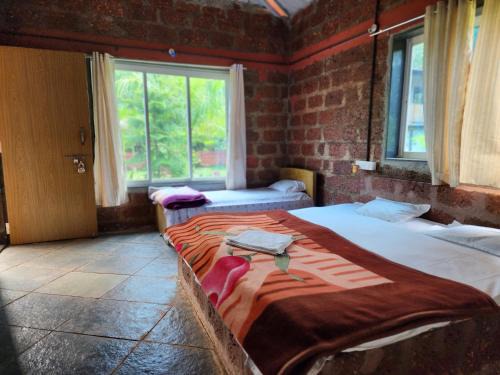 Medha Hotel | Shantubaug