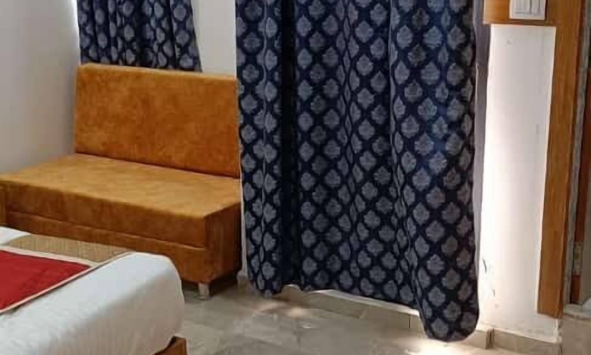 Paldi Hotel | Shera Inn