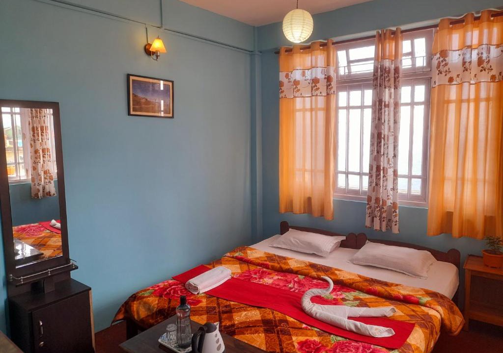 Darjeeling Hotel | Sherpa Brothers Urban Homestay