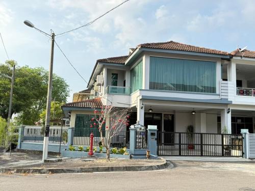 Simpang Ampat House | Silver Home 銀家轩民宿