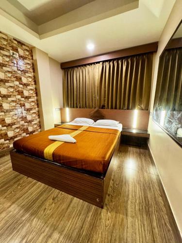 Kolkata Hotel | Silver Line Hotel - Kolkata Nr Netaji Subhash Chandra Bose International Airport with Airport Drop