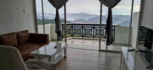 Bukit Fraser Apartment | Silverpar B5-5-1 Mountain View(walk up 2 floor up)