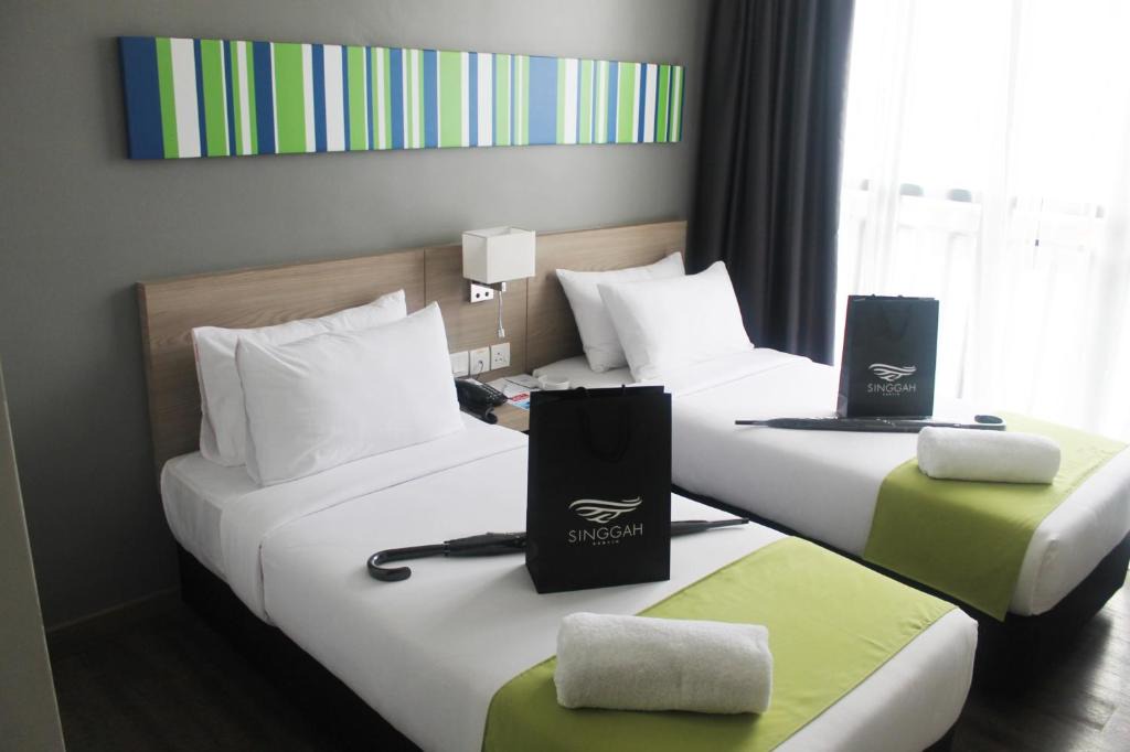 Kampung Telaga Papan Hotel | Singgah Kertih