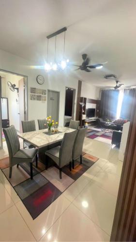 Kampung Tanjung Kapur Apartment | SinggohSiniHomestay