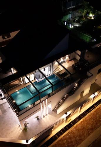 Taman Johor Jaya Villa | Sky Pool Event Garden Koey