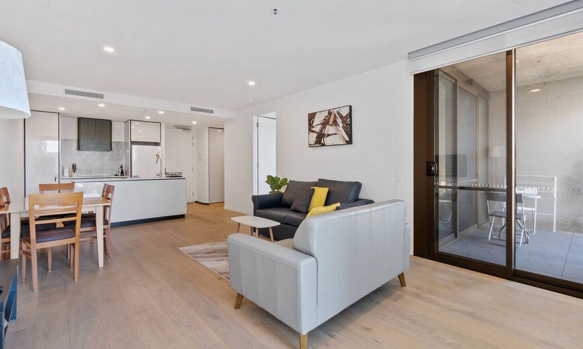 City West Apartment | Sleek 1-Bed Canberra Flat with Gym & Sauna Access