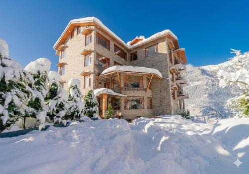 Manali Hotel | Snow City's Montana Blues Resort Manali - Heated & Air-Cooled Stay