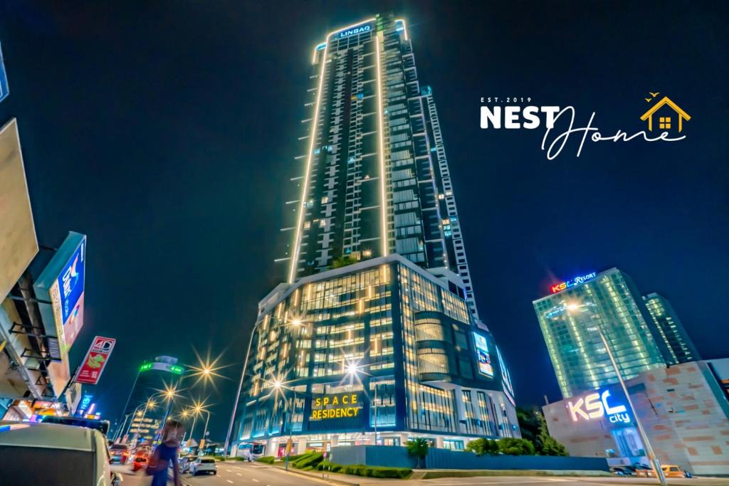 Taman Century Apartment | Space Residency Premium Suite Near KSL Mall by Nest Home