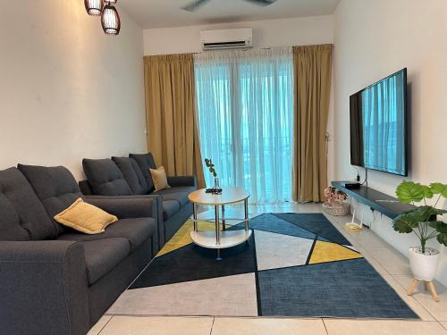 Kampung Setul Apartment | Spacious 3BR I Meritus Perai l Family & Nice View
