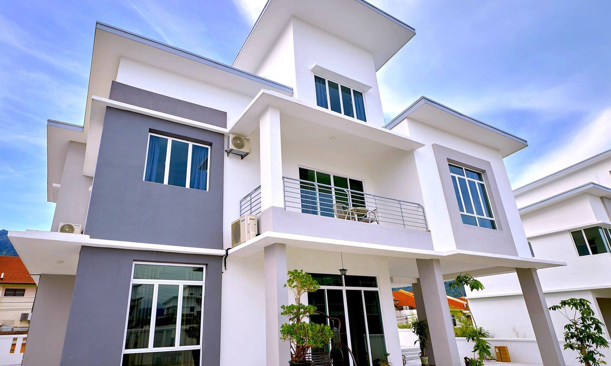 Langkawi Villa | Spacious Villa ❃ 3 floors/6br/6.5ba