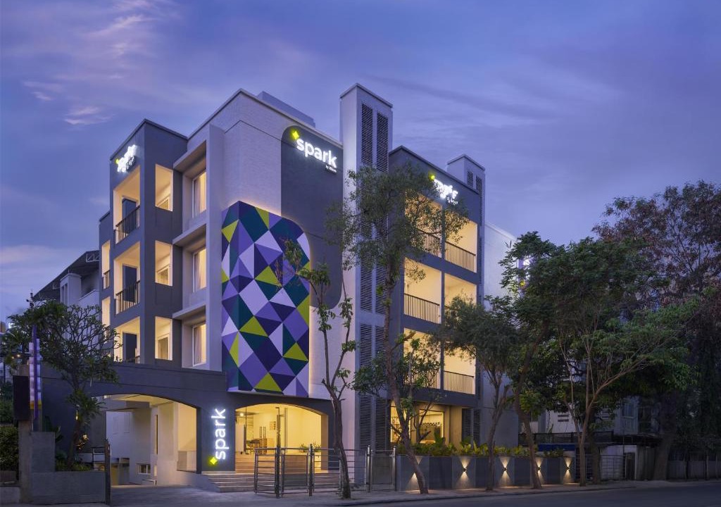 Kadubeesanahalli Hotel | Spark By Hilton Bengaluru Marathahalli Outer Ring Road