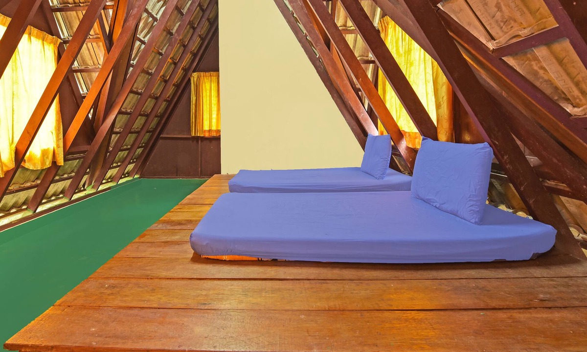 Selandar Hotel | SPOT ON 90612 Batu Lebah Eco Park