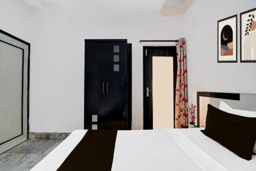 Sector II Hotel | SPOT ON The Orchid Residency