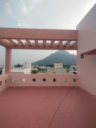 Tiruvannamalai House | SRI KRISHNA's Non-AC