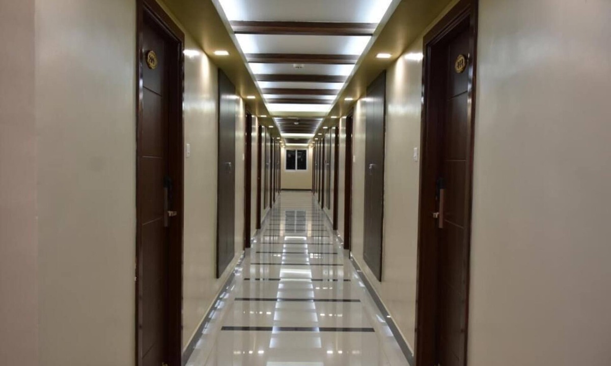 Palayankottai Hotel | Sri Ram Grand Inn
