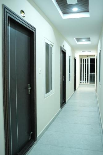 Mopidevi Hotel | Sri RENUKA VSR Residency