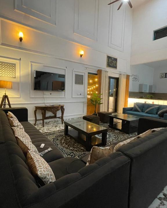 Talab Hotel | Srivan Homestay