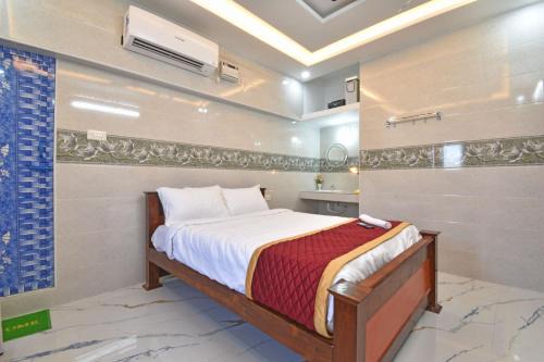 Kalapettai Hotel | SRK Residency