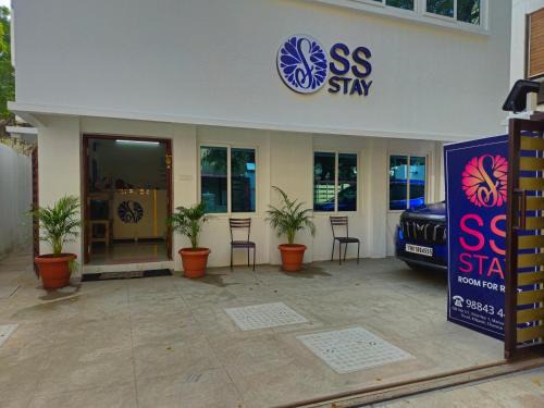 Egmore Hotel | SS Stay Kilpauk Chennai